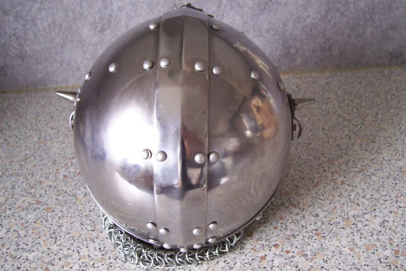 Spätmittelalterliche Beckenhaube 2mm Stahl mit Kettenbrünne Größe 58 – Bild 4