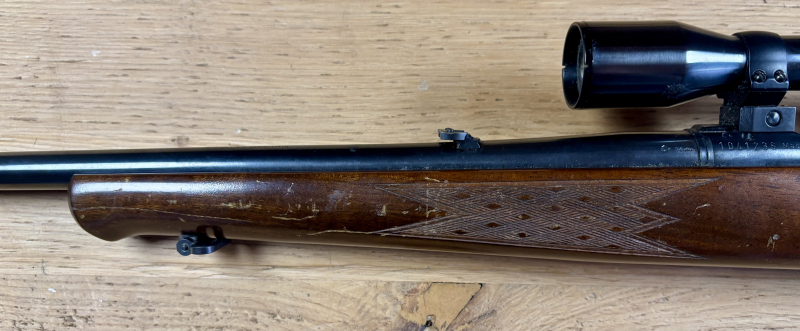 Repetierbüchse Anschütz Mod. 1422 / Cal..22lr mit ZF Sornet WFW 4x32 – obrázek 3