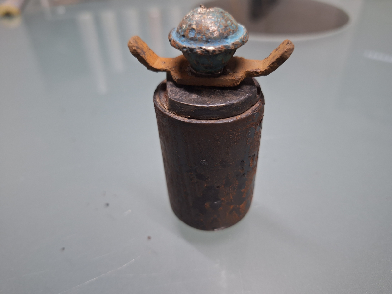Schnittmodell Nothandgranate, Fallschirmjäger o,5 – Bild 4