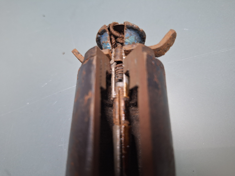 Schnittmodell Nothandgranate, Fallschirmjäger o,5 – Bild 2