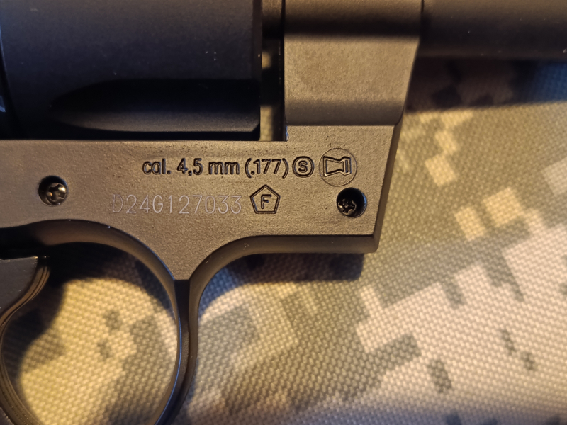 Umarex CO2-Waffenpaket - Colt Python&HK45 - unbenutzt - inkl. Zubehör – Bild 4