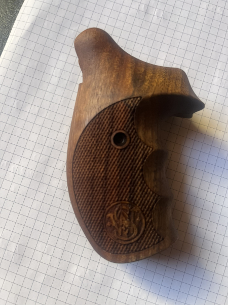 Griff Nill für S&W N-Rahmen Roundbutt – billede 2