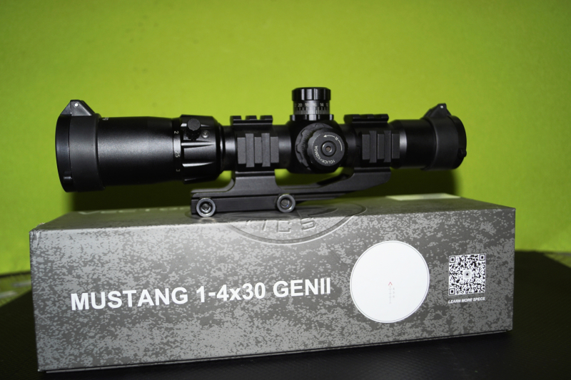 Zielfernrohr Vector Optics Mustang 1-4x30 SFP – Bild 2