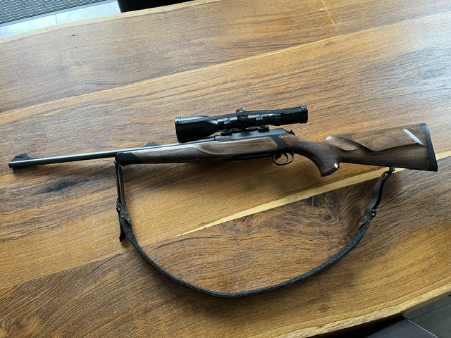 Sauer 404 im Kal. 30-06 inkl. Schmidt und Bender Zenith – Bild 2