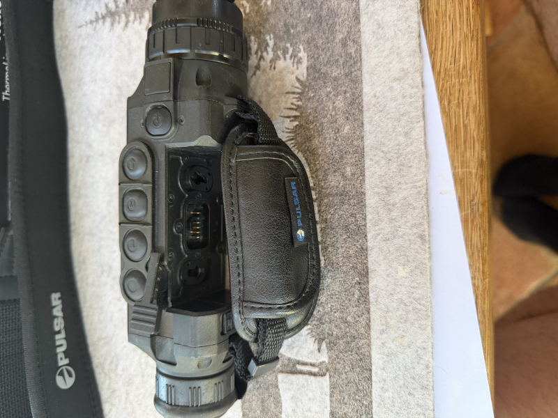 Pulsar Helion 1 XQ38F Wärmebildgerät – снимка 2