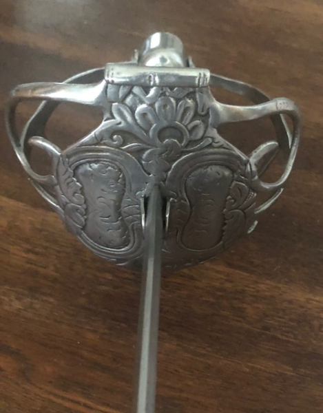 Mortuary Hilt Sword – obrázek 3