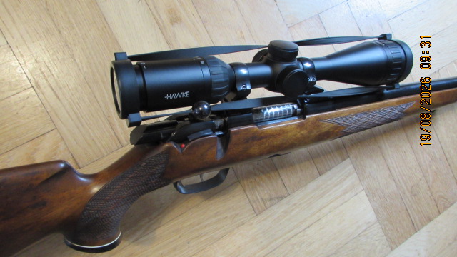 Krico 600 Jagdmatch, Kal. .222Rem, ZF Hawke 4-12x40 AO 10x1/2 MilDot, Blau/Rot beleuchtet – Bild 6