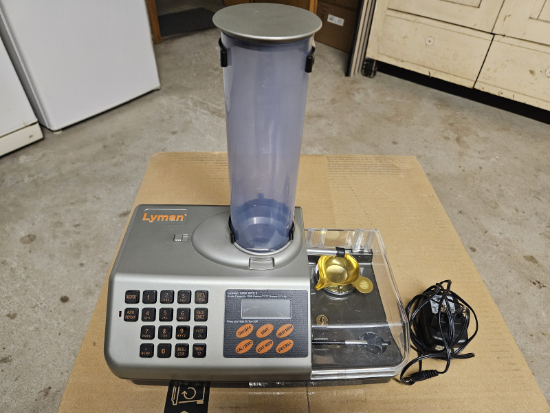 Original Lyman 1200 DPS 3 Digital Powder System – nuotrauka 1