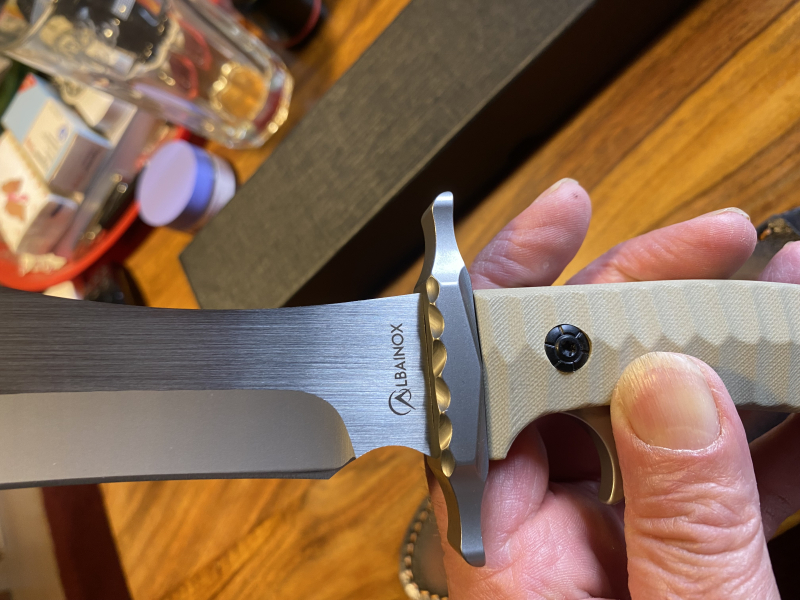 Albainox Bowie Subhilt Messer im Heartstopper Design – Bild 4