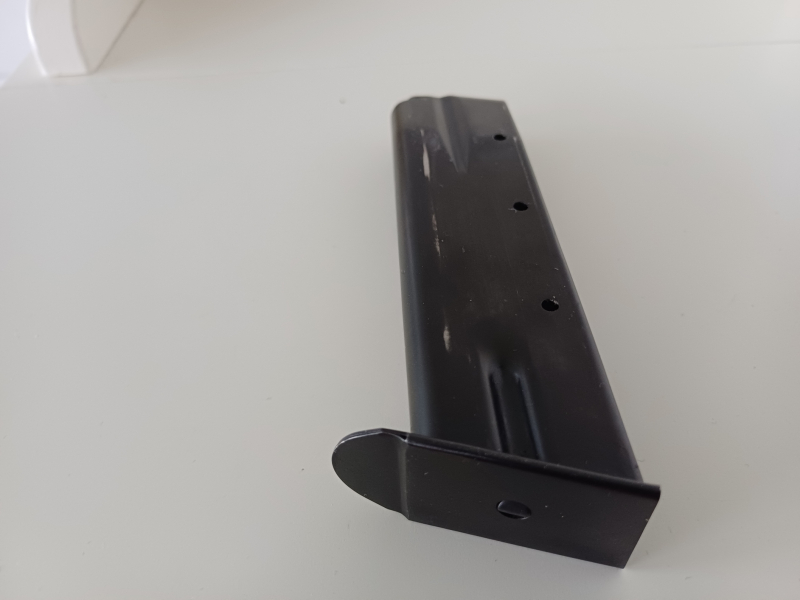 CZ 75 Magazin – slika 4