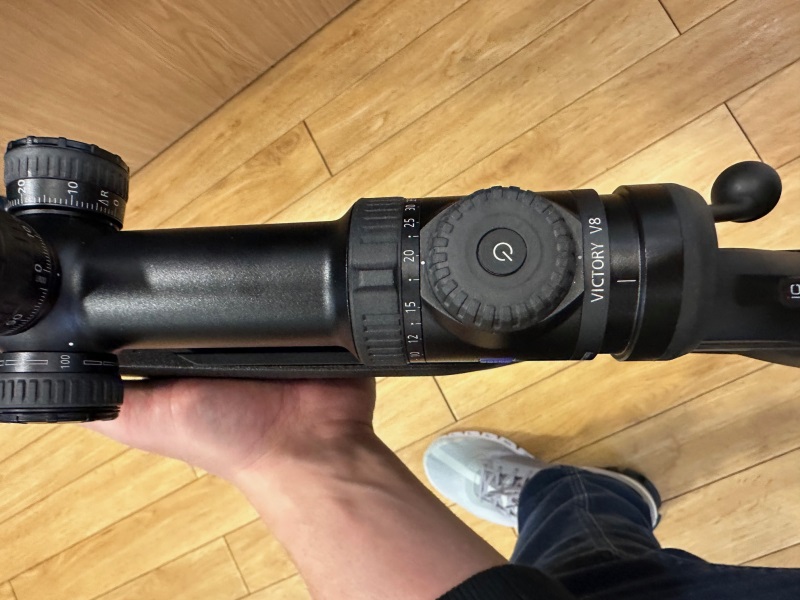 Neue Blaser R8 Professional Success .300WinMag + Neues V8 – Bild 1