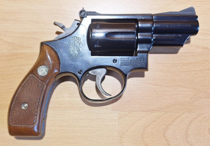 Revolver Smith & Wesson – Bild 1