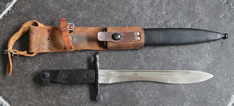 Spanisches Machetenbajonett M41 für M98/43 mit Koppelschuh Toledo – Bild 2