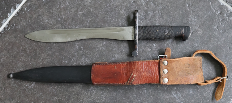Spanisches Machetenbajonett M41 für M98/43 mit Koppelschuh Toledo – Bild 3