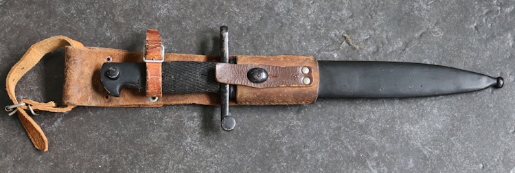 Spanisches Machetenbajonett M41 für M98/43 mit Koppelschuh Toledo – Bild 1