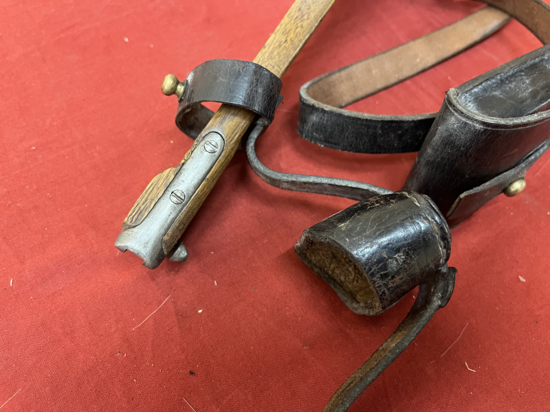 Anschlagbrett für lange P.08 Artillerie – Repro – mit Riemen – Bild 4