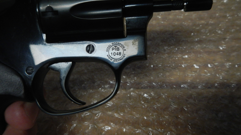 Schreckschuß Revolver MWM Gillmann Steel Scorpion Kaliber 9mm R.K PTB 1048 Nagelneu aus Sammlung – Bild 4