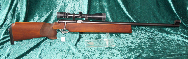 Suhl Mod 150 cal 22 lfb – obrázek 1