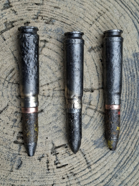 3 x MG 131 Pz.Gr und Splittergesch. DEKO- ORIGINAL WW 2 – Bild 2
