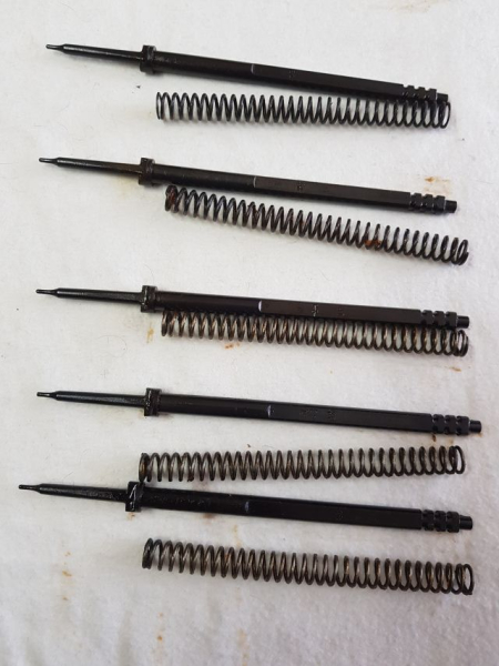 Kar 98 Schlagbolzen mit Feder – Bild 1