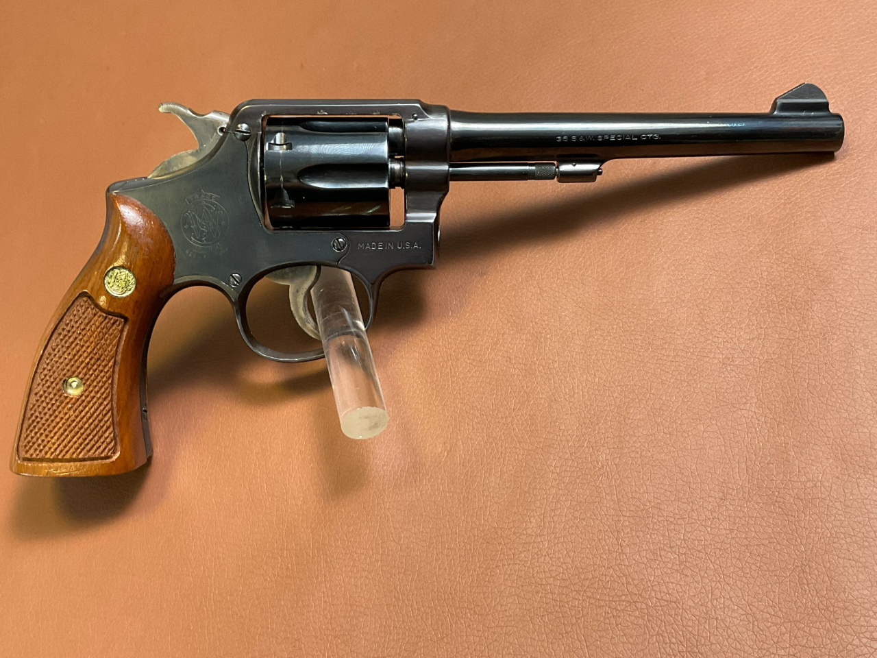 Revolver Smith & Wesson Victory im cal .38 Special SNR V745294 – imaginea 1