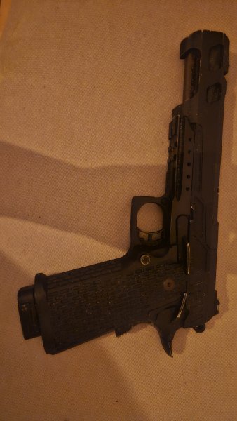 NOVRITSCH SSP-5 GBB inkl. 3 Magazine – Bild 3