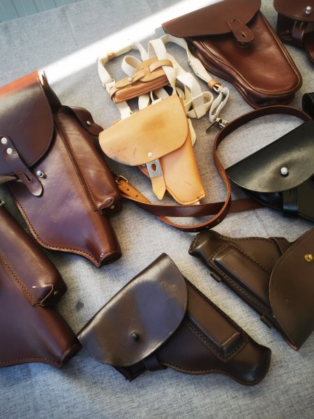 Verschiedene Pistolen Taschen! – Bild 2