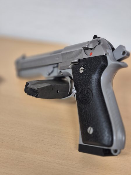 Beretta 92 FS – Bild 2