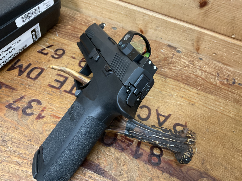SLP SIG SAUER P320 Fullsize RX mit Romeo 1, Kal.9x19, Komplett mit Papieren und Koffer! Neuwertig! – Bild 3