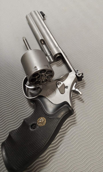 Smith & Wesson Mod. 686-6 7 Schuß – Bild 2