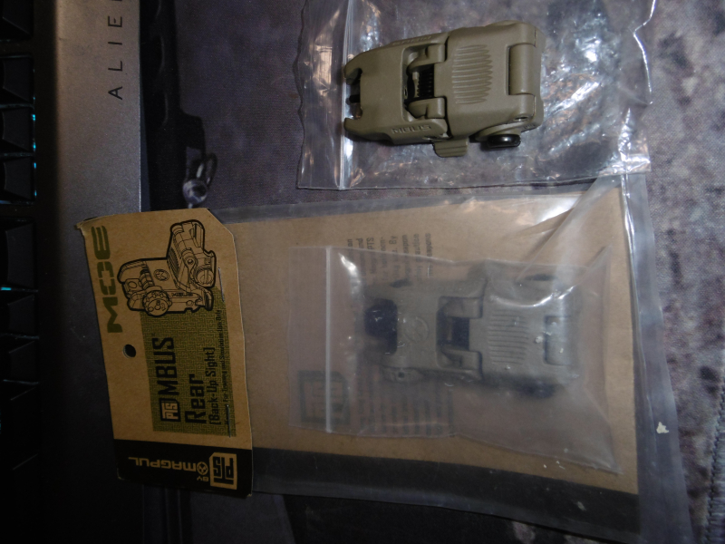 MBUS GEN 2 TACTICAL REAR SIGHT von MAGPUL und FLIP-UP MBUS GEN 2 Front Sight – Bild 3