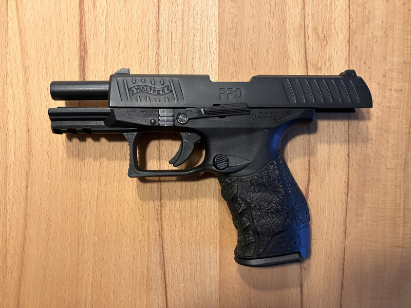 Walther PPQ M2 Schreckschuss Pistole 9mm P.A.K. schwarz – Bild 2