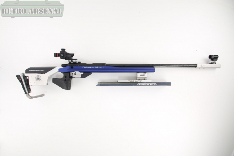 Feinwerkbau 2700 Alu Blau Auflage Kaliber .22lr – Bild 1