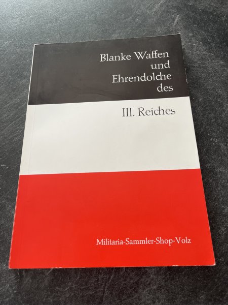 Buch: Blanke Waffen und Ehrendolche des III. Reiches – Bild 1