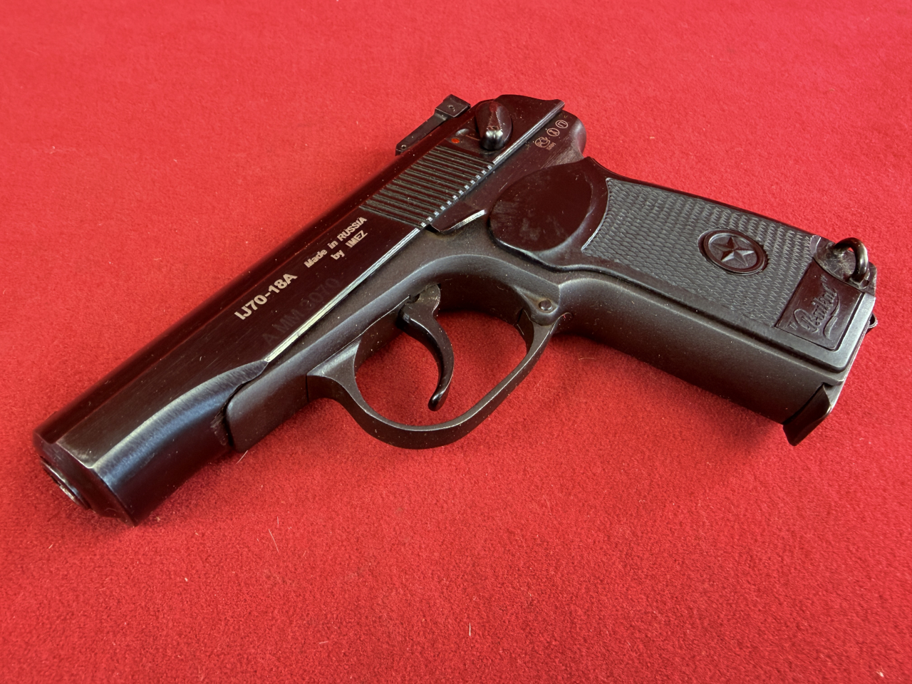 Makarov, Mod. IJ-70-18A, 9 mm Mak. – Bild 4