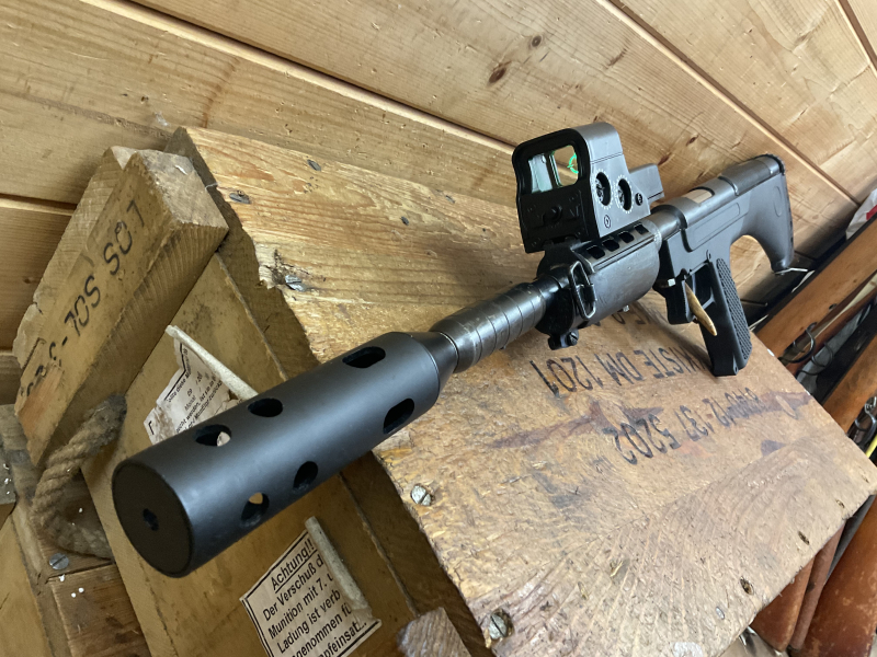 LG Seitenspanner Bullpup WMN Mod. B6, Kal.4,5mm, mit Schalldämpfer und Reflexvisier!!! – Bild 3