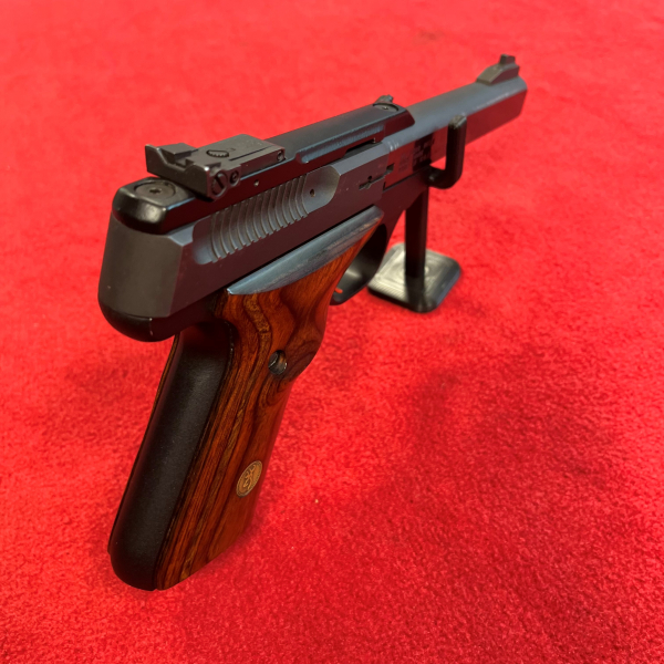 Browning Buck Mark - Kal. .22lr - Halbautomatische Pistole | 2x Magazin & Koffer – Bild 6