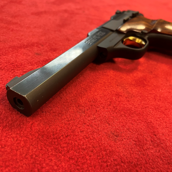 Browning Buck Mark - Kal. .22lr - Halbautomatische Pistole | 2x Magazin & Koffer – Bild 4