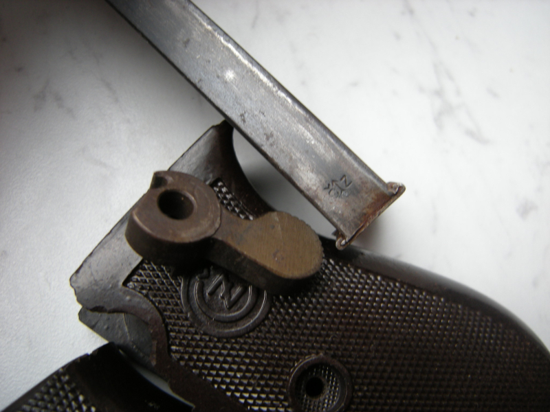 Wehrmacht CZ27 P.27t fnh Pistole 7,65mm Magazin,Ersatzteile CZ22 CZ24 – Bild 5