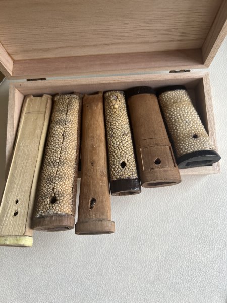 Griffe antiker Tsuka – Bild 1