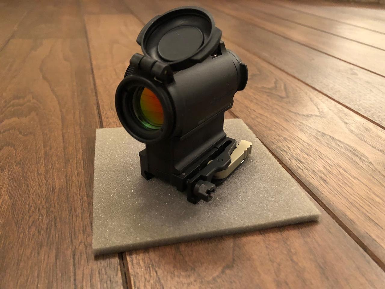 Aimpoint Micro T-2 2 MOA mit LRP Mount & Spacer – Top Zustand in OVP – Bild 5
