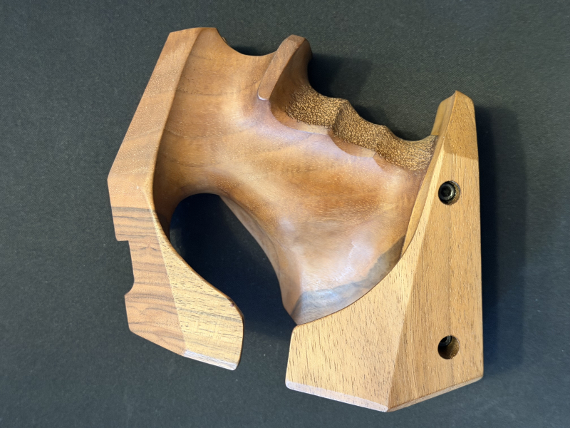 L-Griff für Freie Pistole Morini CM84E – Bild 1