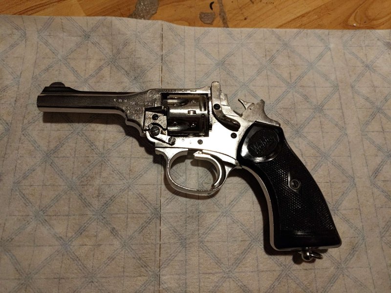 Webley Mk. IV - Israel Polizei Arsenal - Vernickelt (bei Betrieb) – Bild 2
