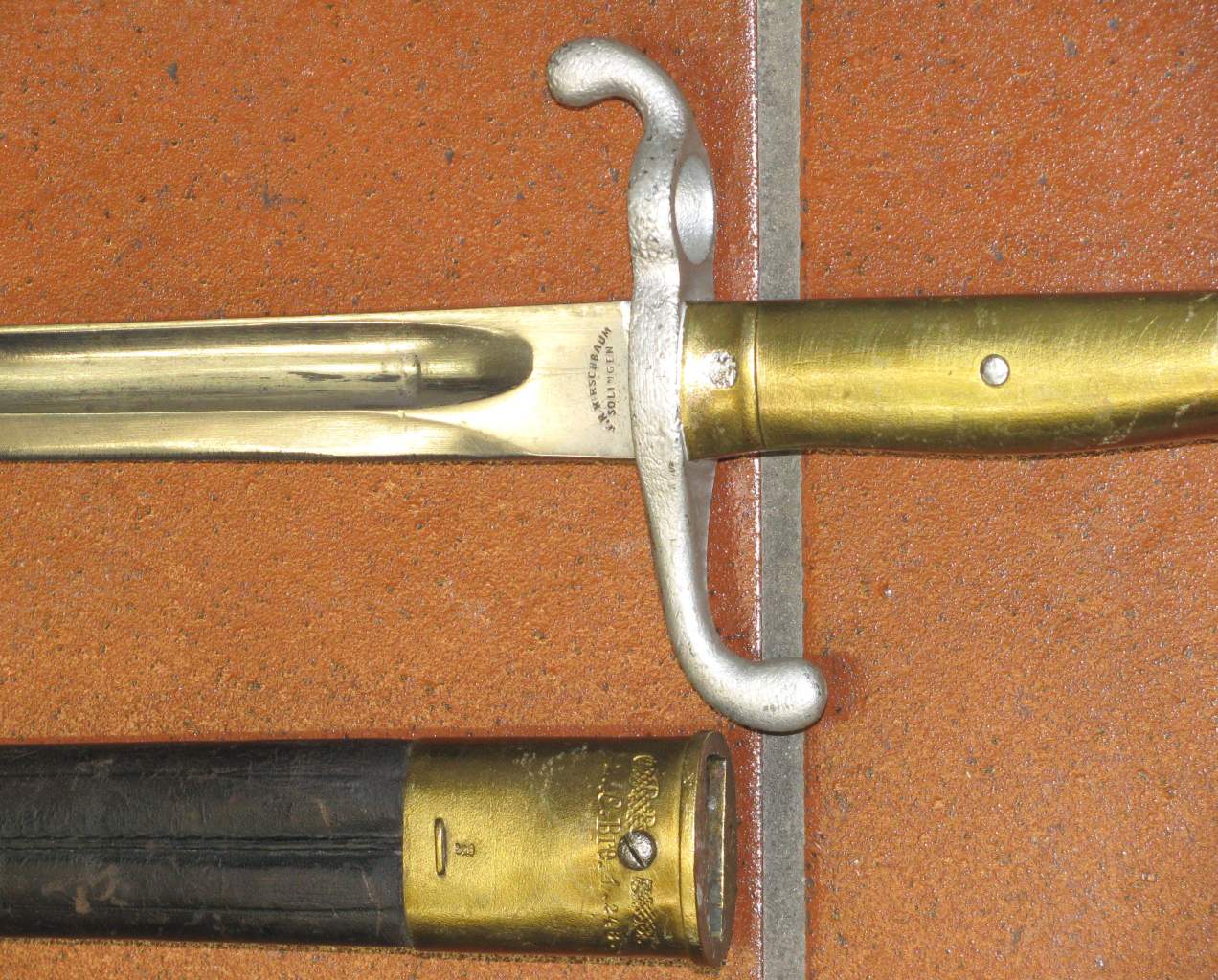 Preußisches Infanterie Seitengewehr SG 71, KIRSCHBAUM SOLINGEN 74 mit Lederscheide – Bild 3