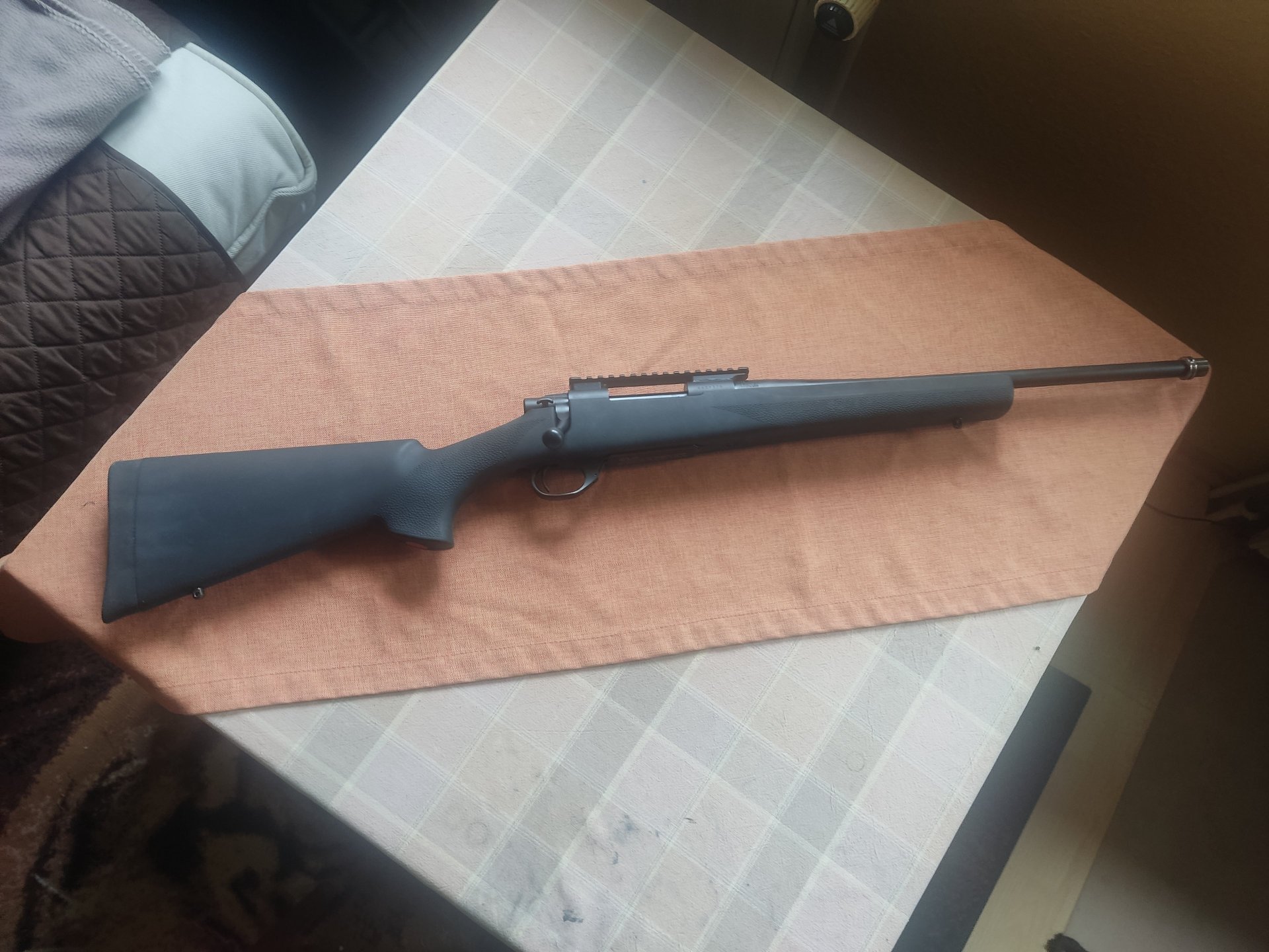 HOWA 1500 .308 win LL 45cm Hogue Schaft – Bild 1