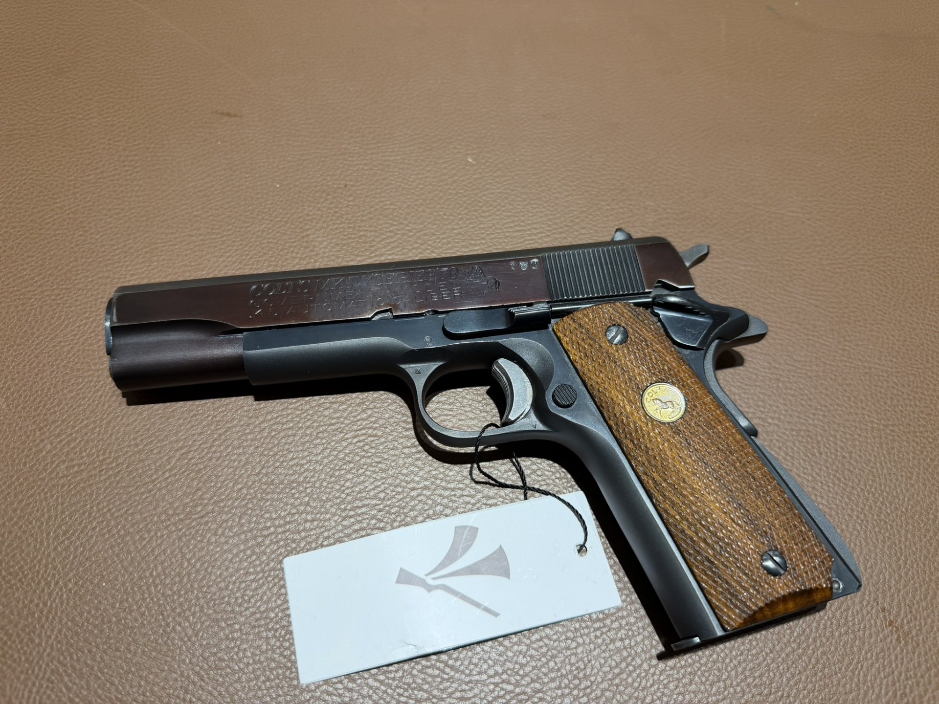 Colt’s MK IV/Series 70 Government Model – .45 Auto – Fertigung 1977 – unverbastelt – Originalmagazin – Bild 2