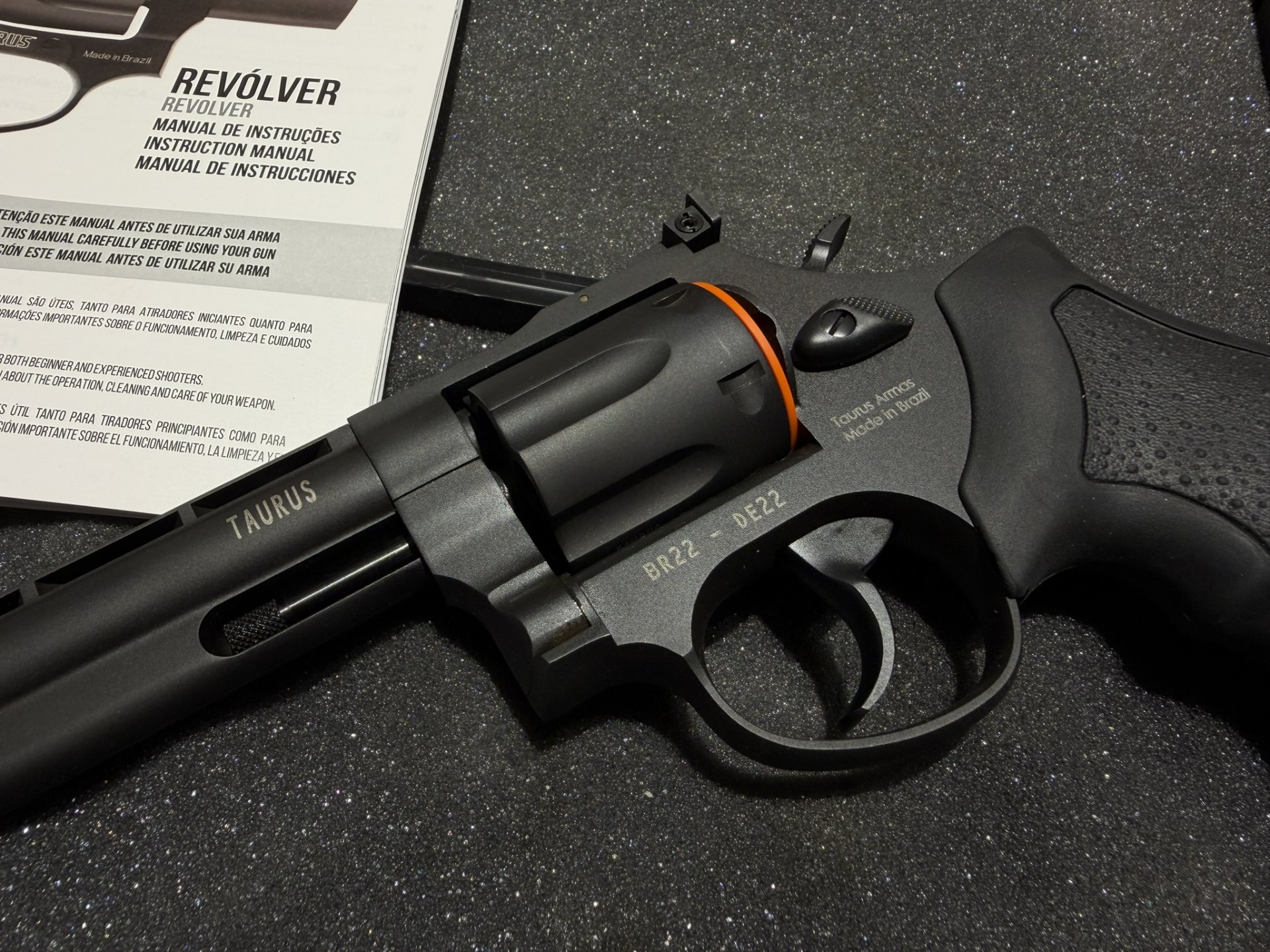 Taurus RT 689 – .357 Magnum – 6-Zoll-Sportrevolver – matt schwarz – gepflegt – max. 200 Schuss – Bild 2