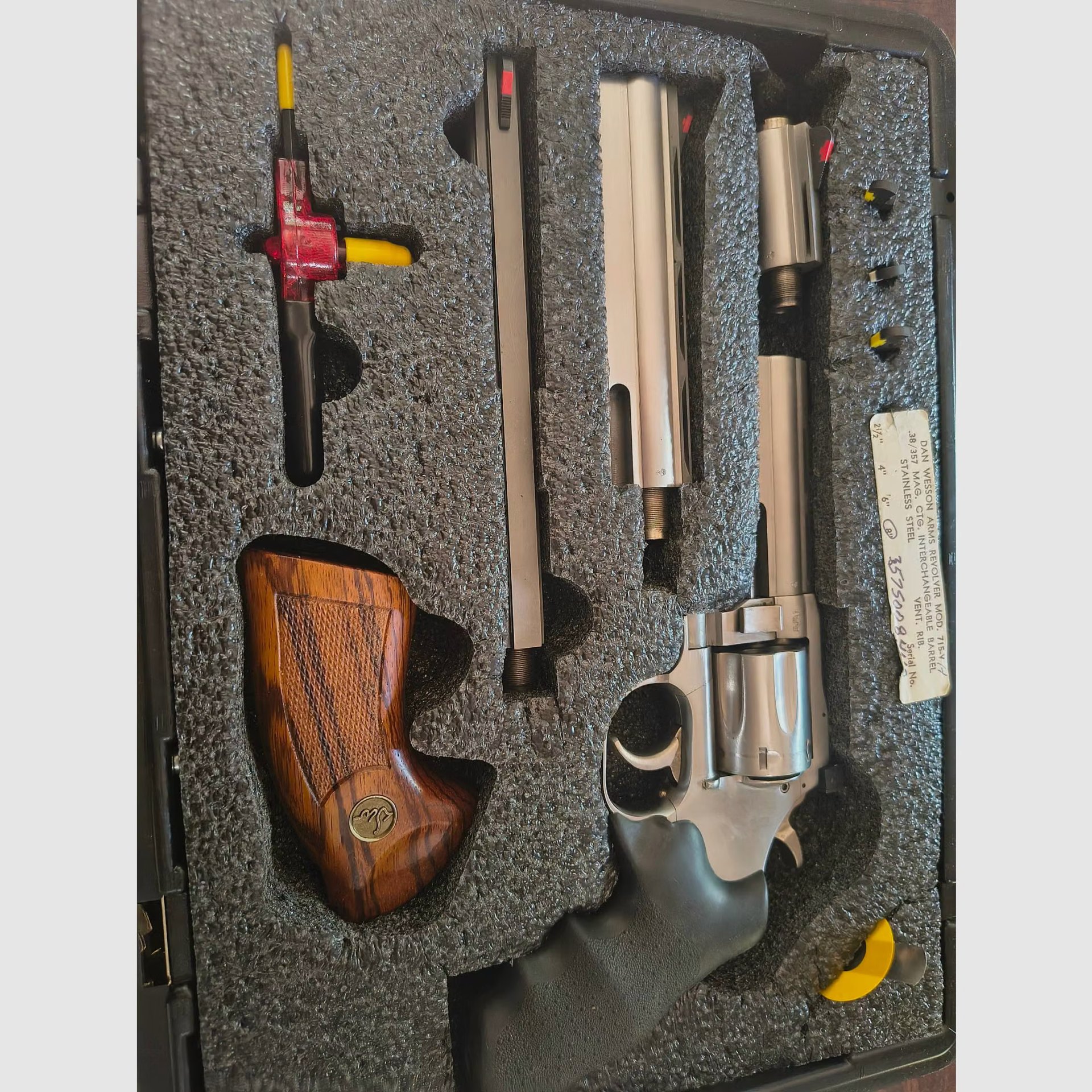 Dan Wesson 715VH Pistol Pack komplett – Bild 1