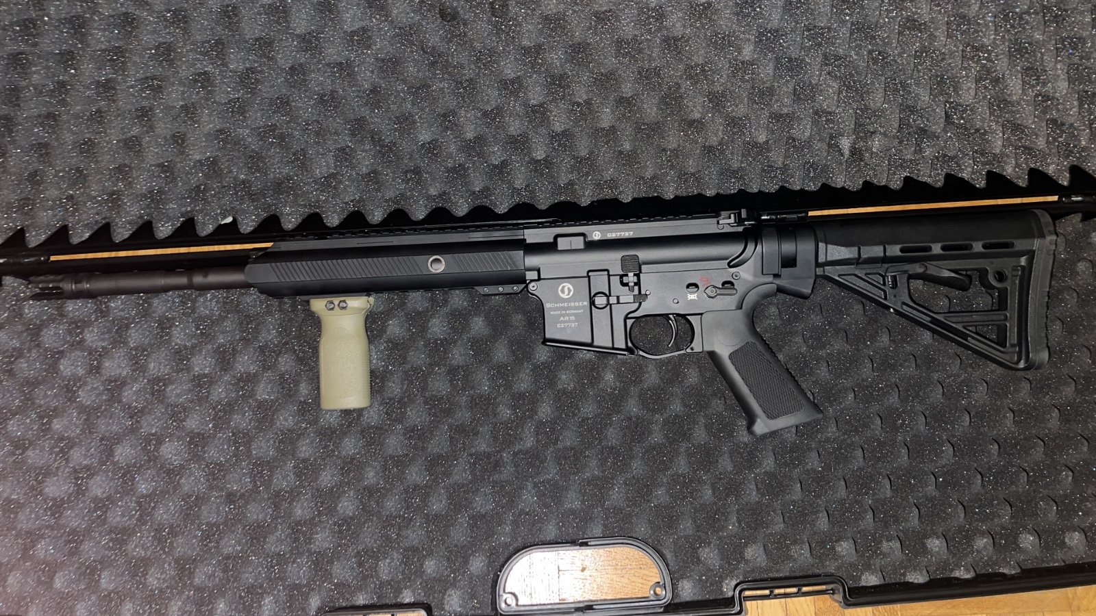 AR15 von Schmeisser . Modell M4FL mit 14,5" Lauflänge. – Bild 1