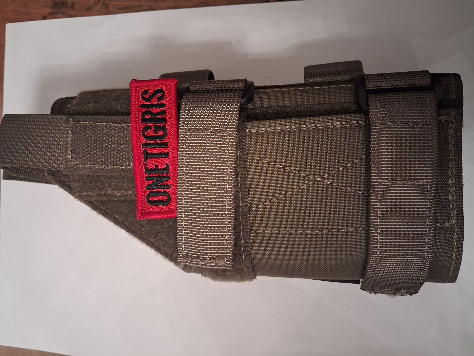 Pistolenholster OneTigris mit Molleschlaufen, rechtshänder – Bild 2